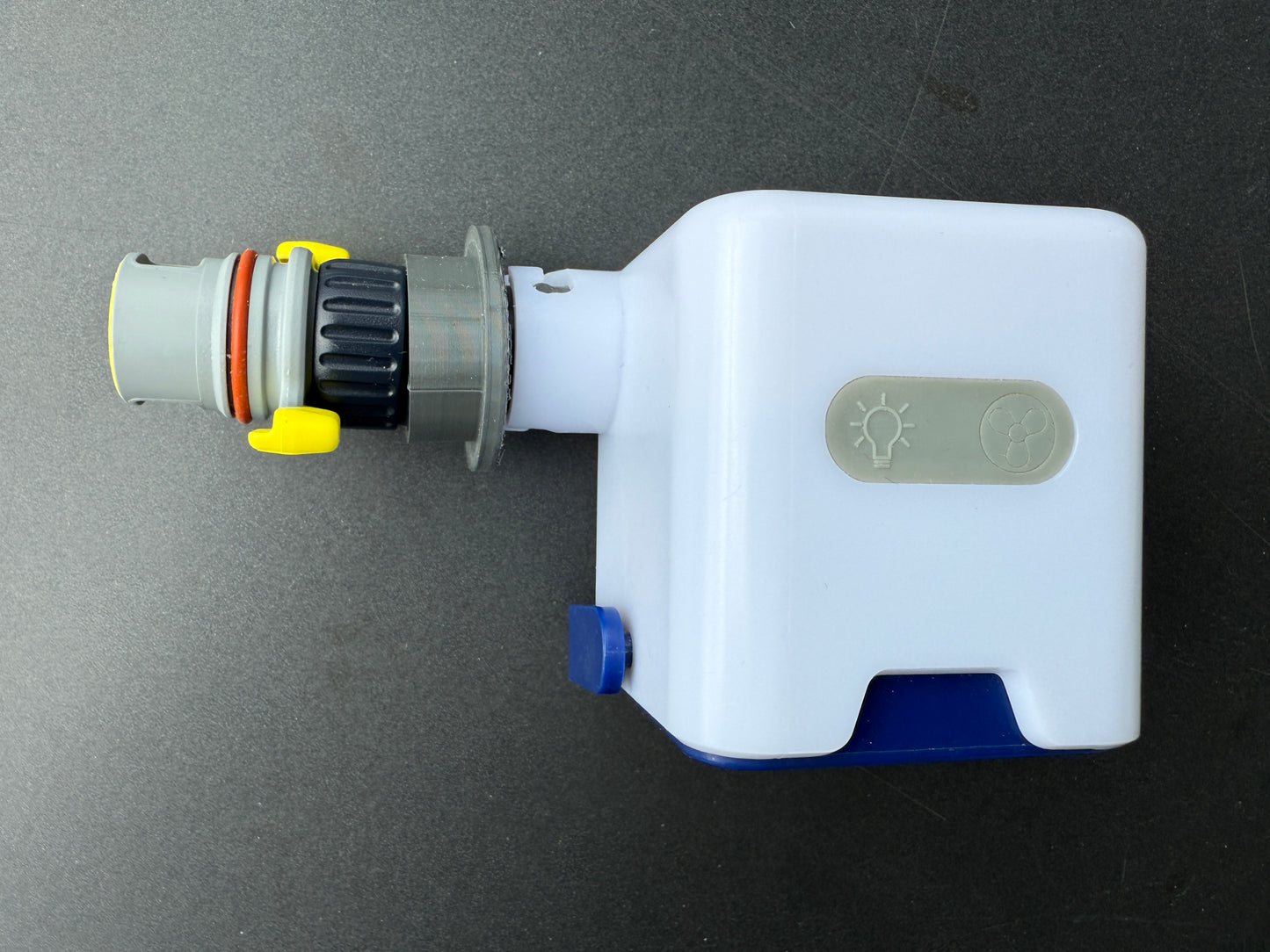 Inflationsadapter für das THERMAREST WingLock™-Ventil, passend für die Karabinerhalterung von Exped-Pumpen wie Widget und Megapump